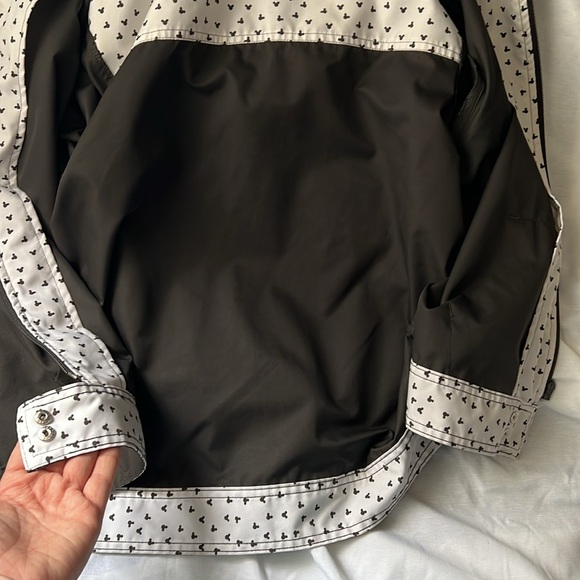 Disney Resort Mickey Women's Jacket - Picture 8 of 9